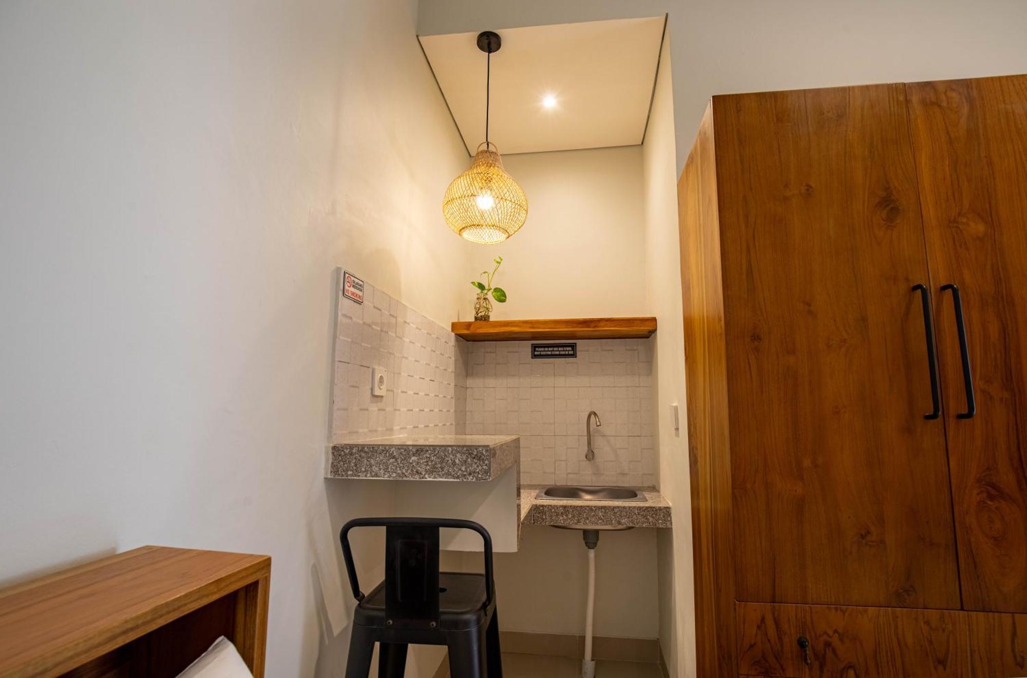 Aparthotel Baliem Coliving à Jimbaran Extérieur photo