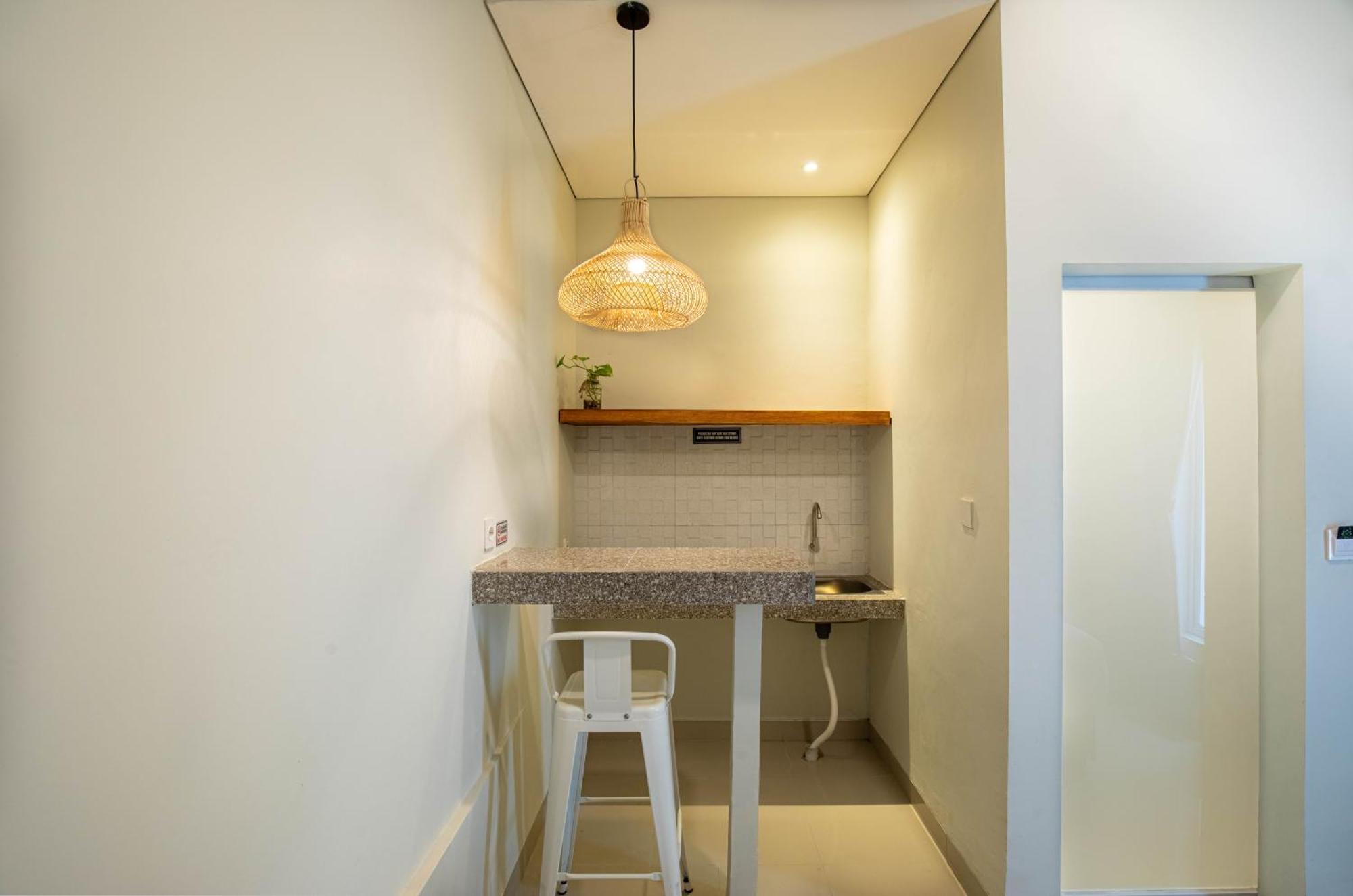 Aparthotel Baliem Coliving à Jimbaran Extérieur photo